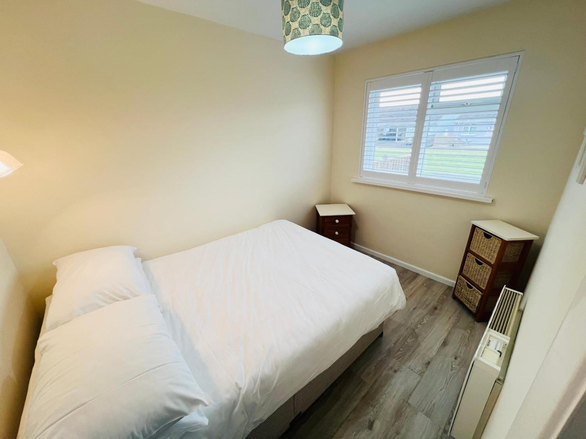 2 Bedroom Bungalow Sv58, Seaview, Isle Of Wight Free Wi-Fi Екстериор снимка
